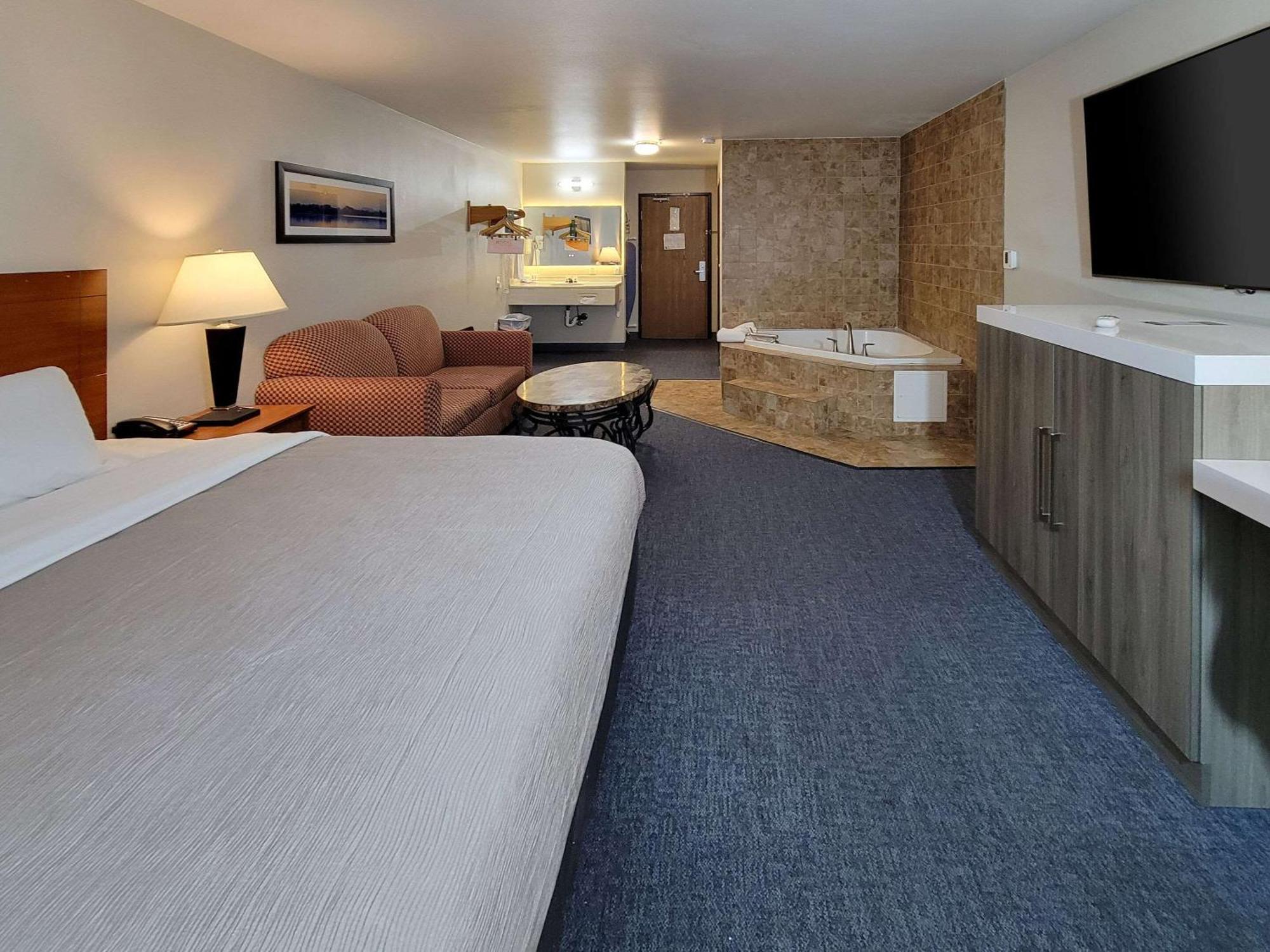 Quality Inn Port Orchard Exterior photo