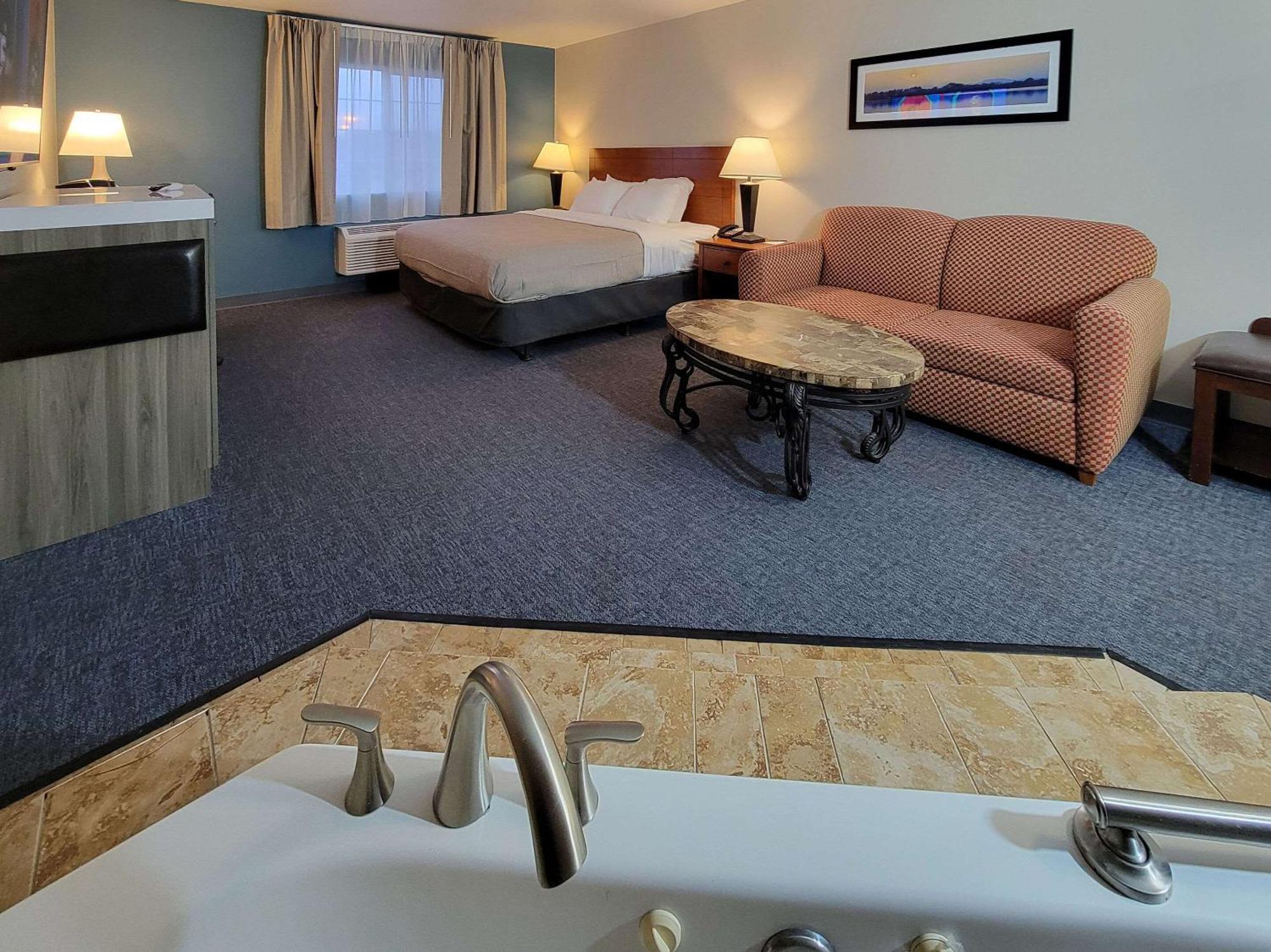 Quality Inn Port Orchard Exterior photo